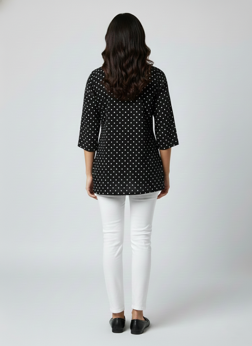 Chic Star-Print Bubble Crepe  Short Kurti